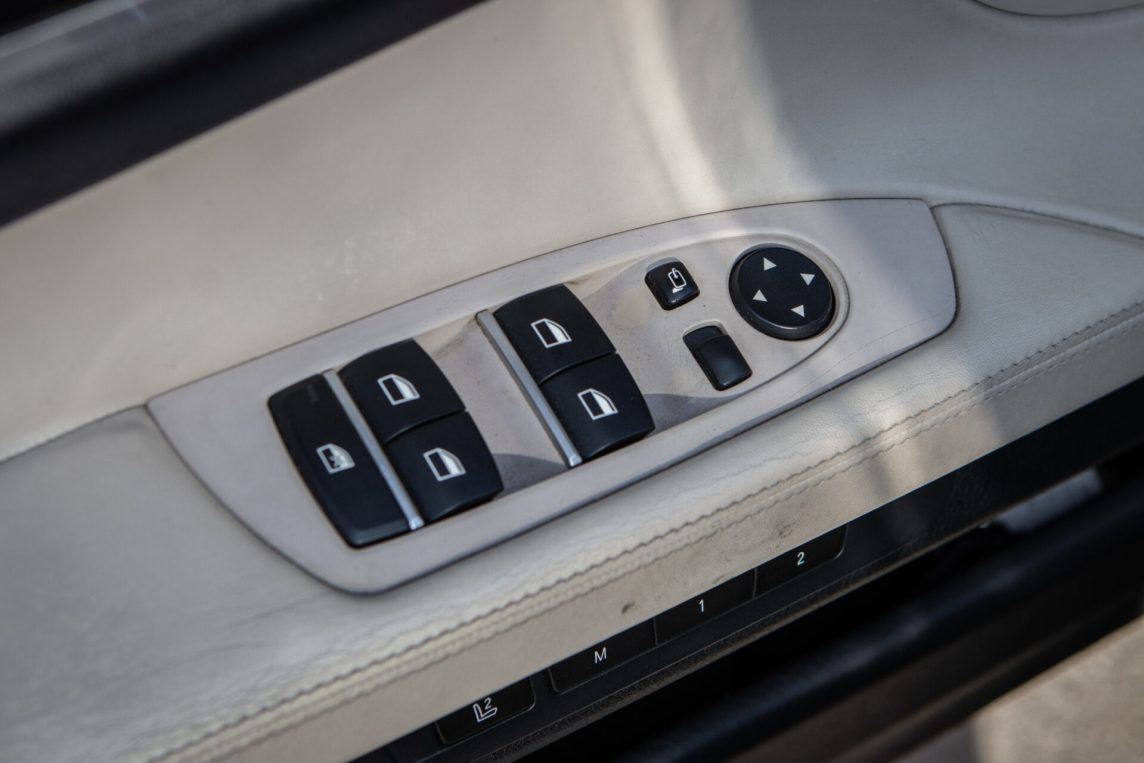 BMW 740