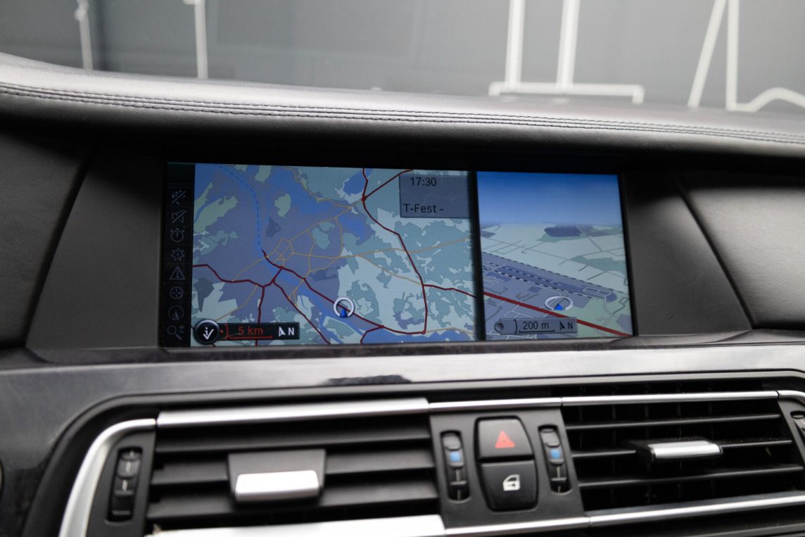 BMW 740