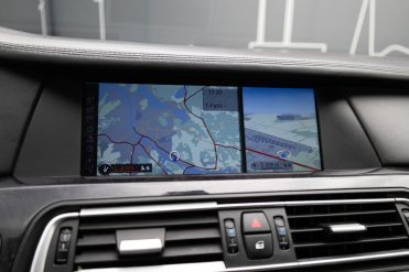 BMW 740