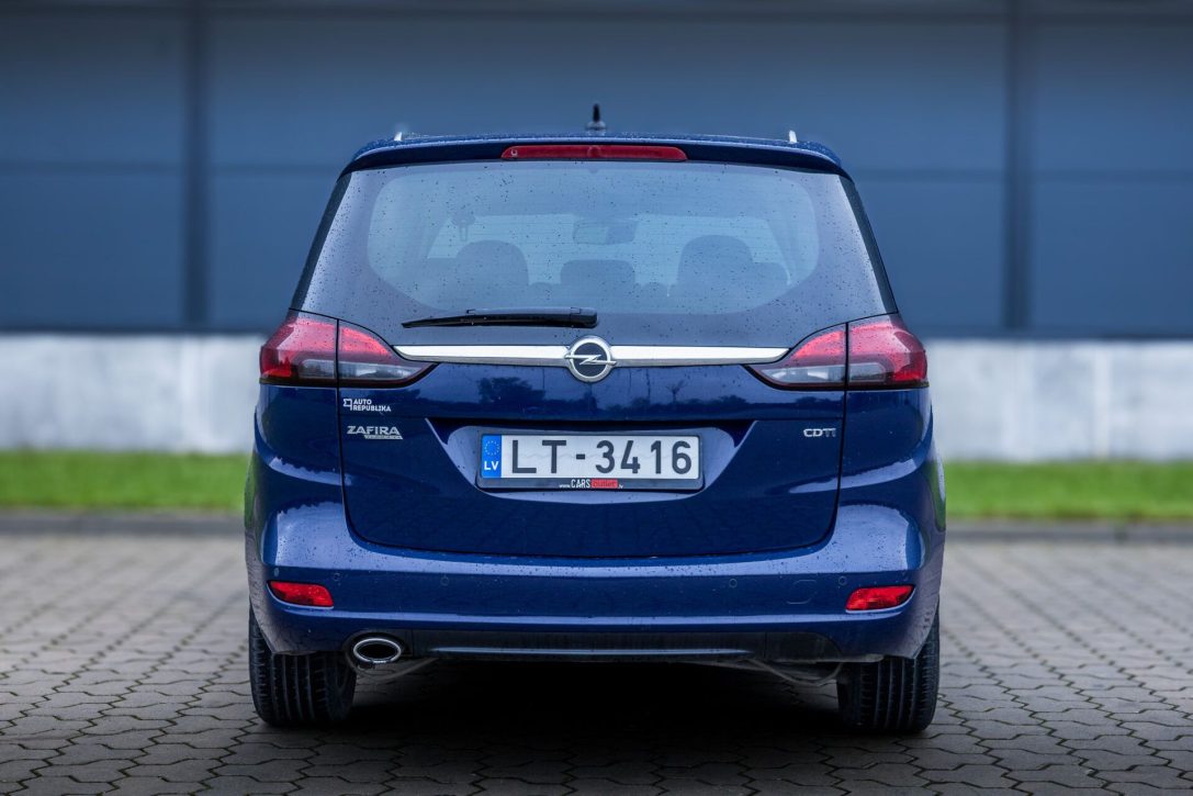 OPEL ZAFIRA TOURER