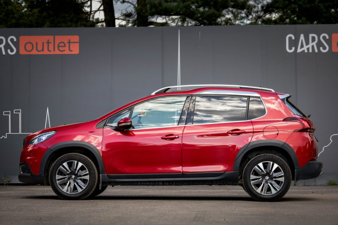 PEUGEOT 2008