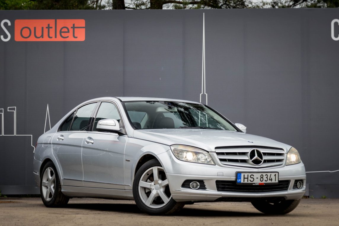 MERCEDES BENZ C220