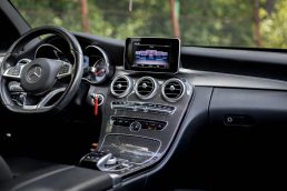 MERCEDES BENZ C350 E