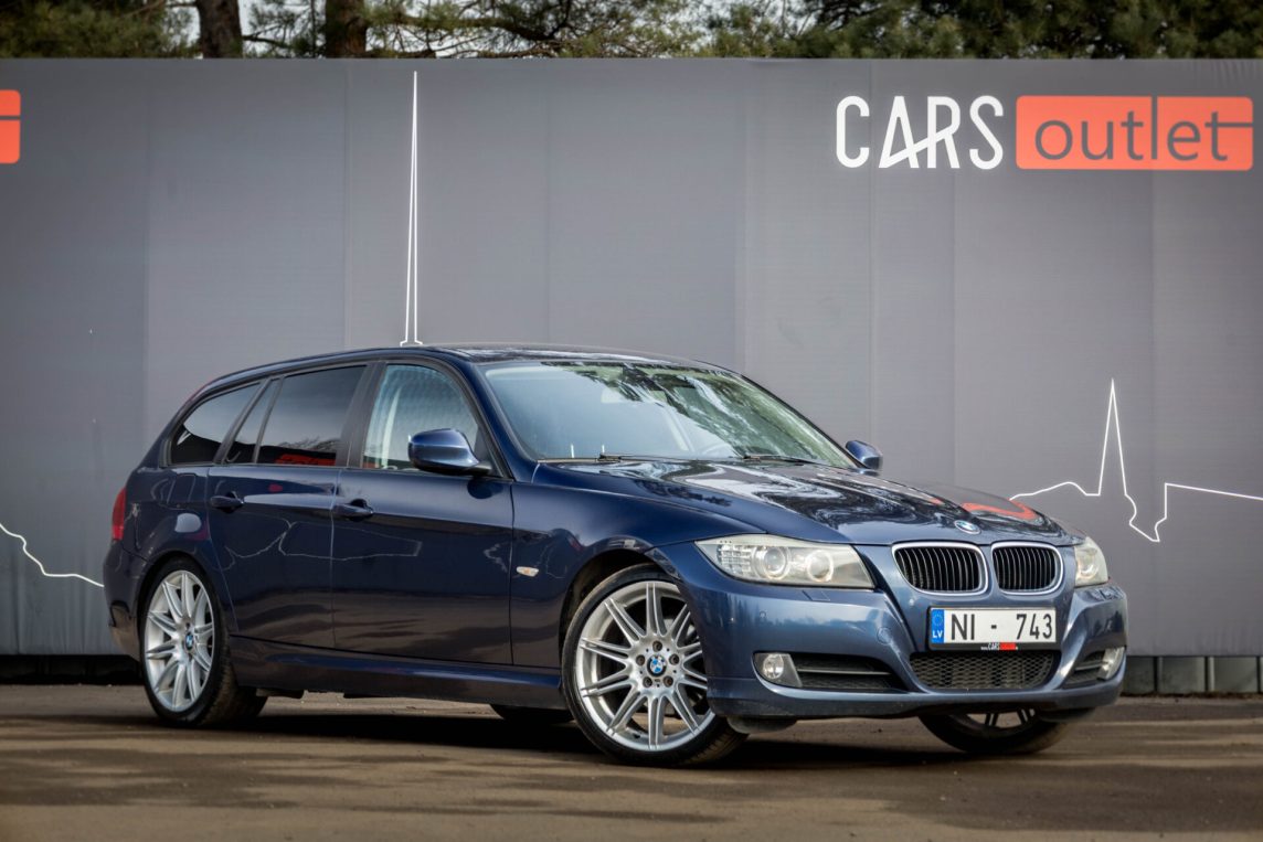 BMW 320