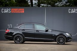 MERCEDES BENZ C 200