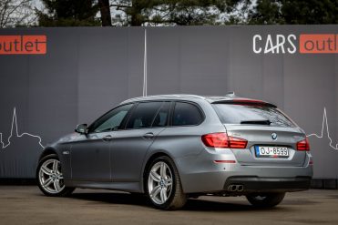 BMW 525