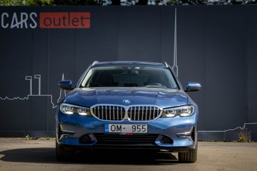 BMW 330E