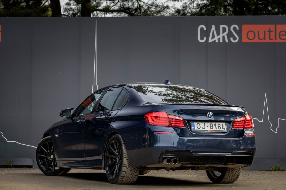 BMW 530