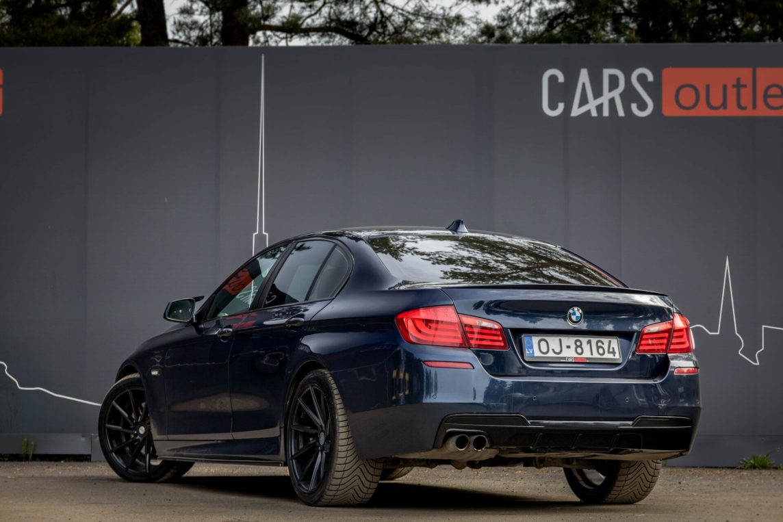 BMW 530