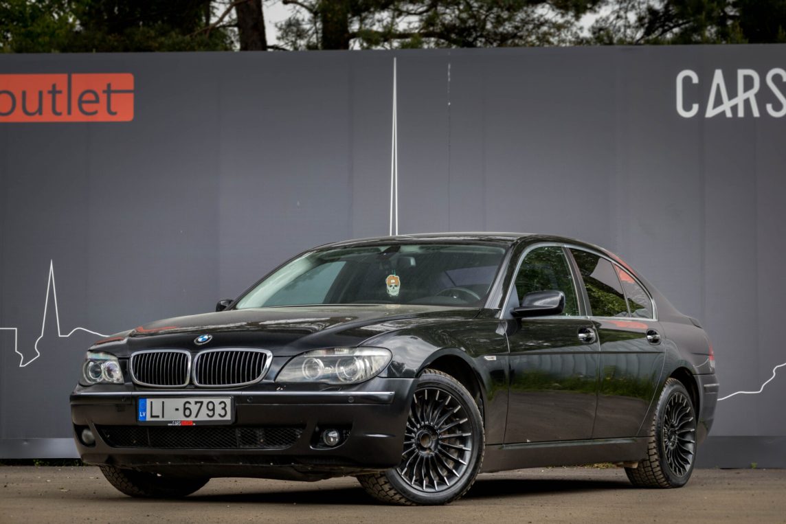 BMW 730