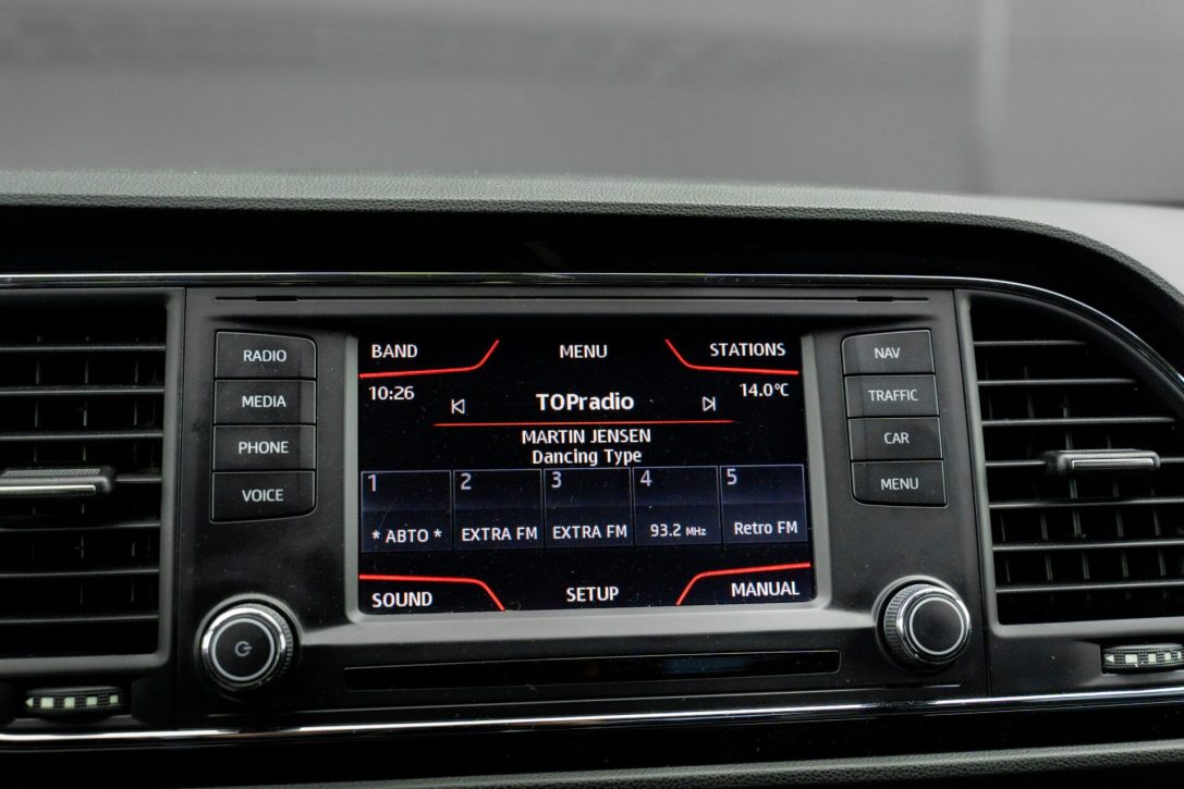 SEAT LEON ST