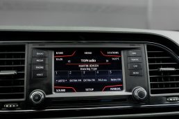 SEAT LEON ST