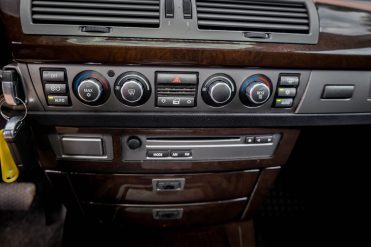 BMW 730