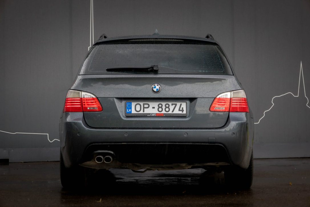 BMW 525