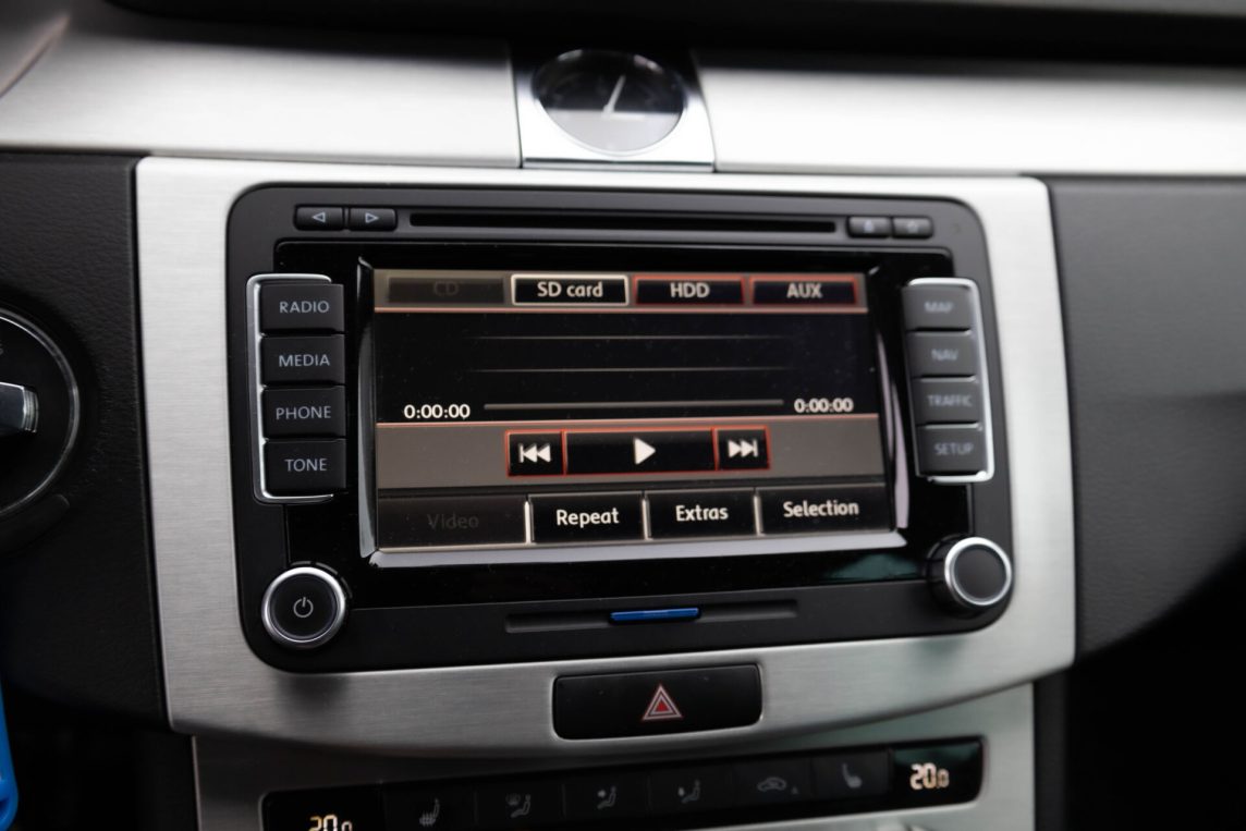 VW PASSAT