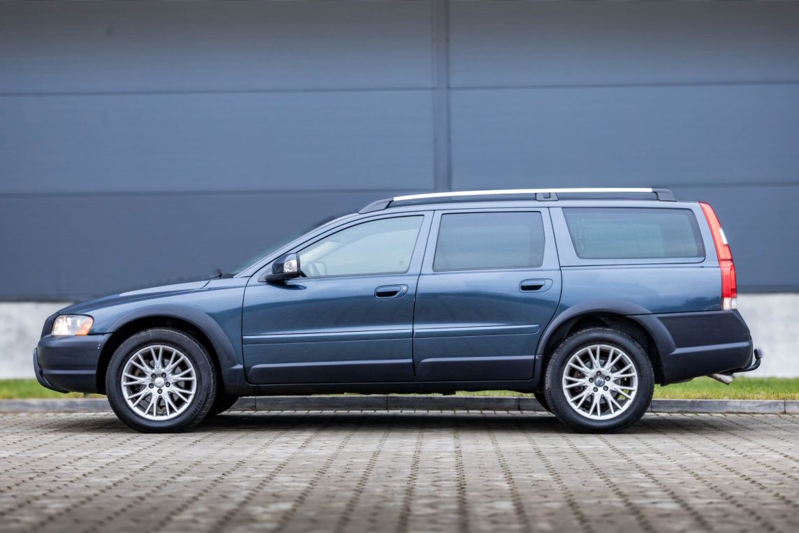 VOLVO XC70