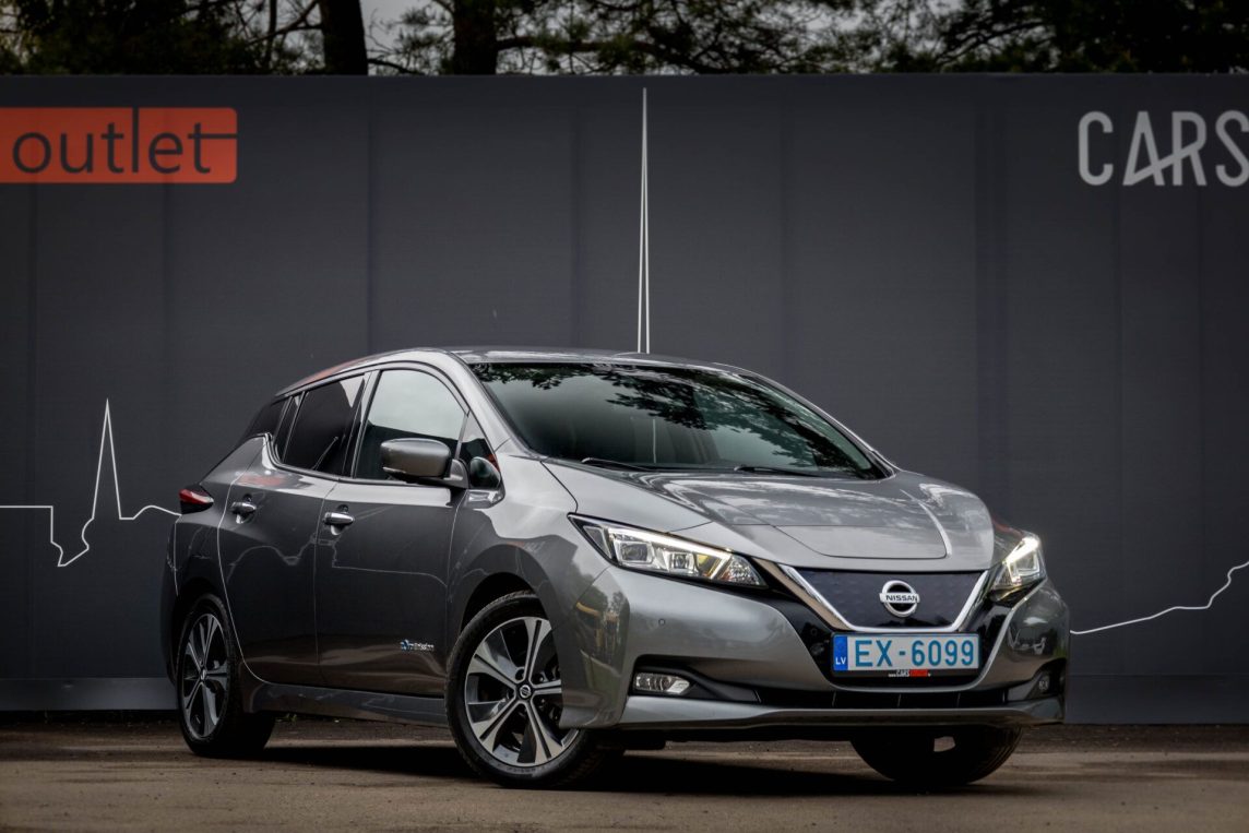 NISSAN LEAF 40KWH