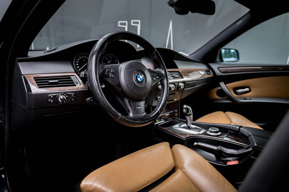 BMW 530