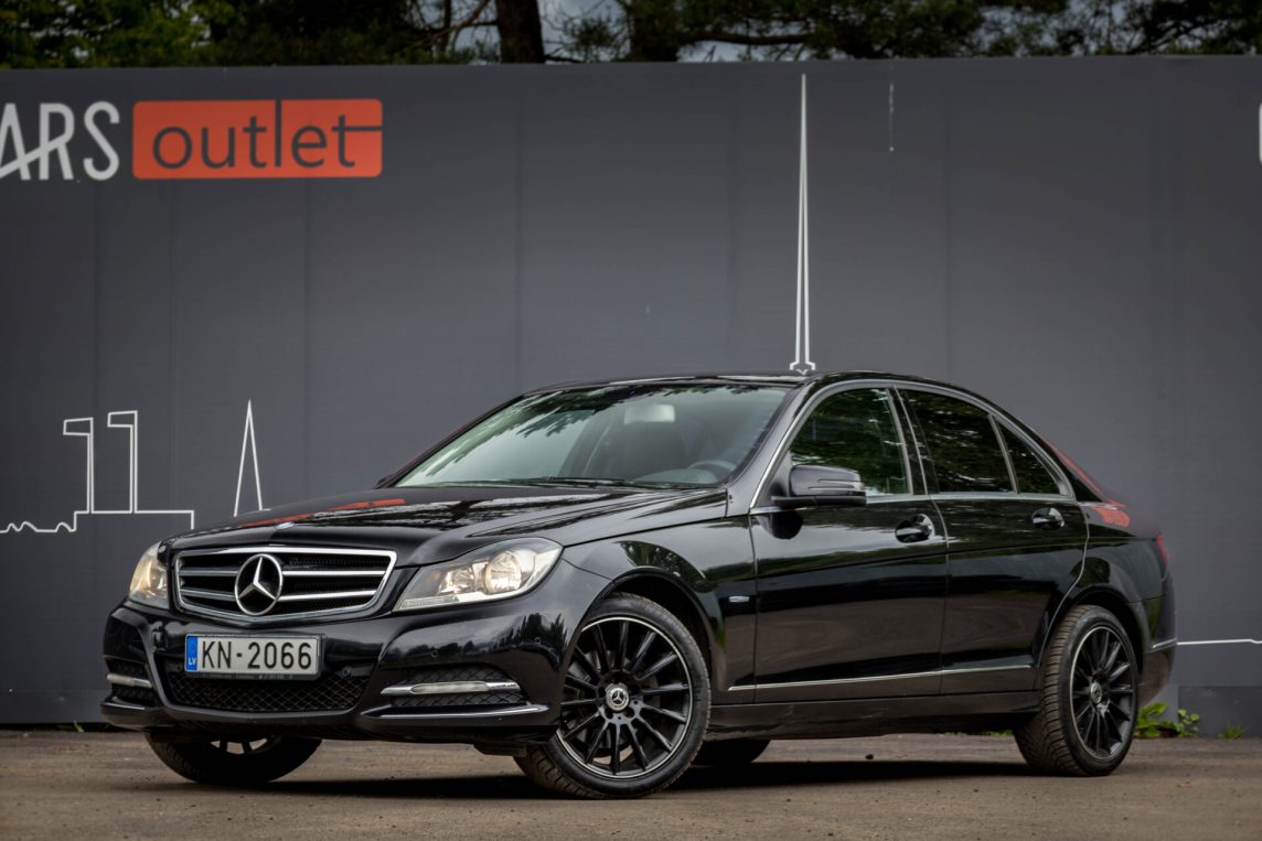 MERCEDES BENZ C 200