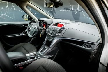OPEL ZAFIRA TOURER
