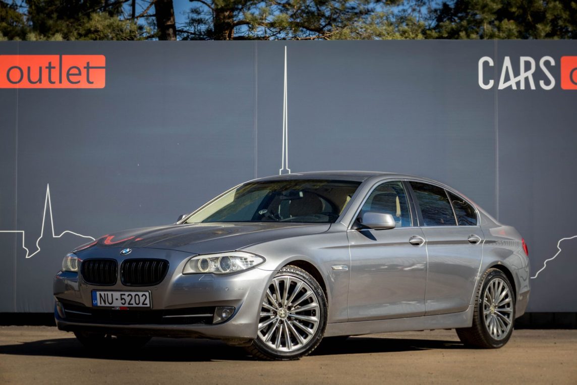 BMW 523