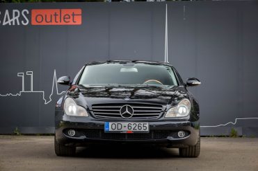 MERCEDES BENZ CLS 320