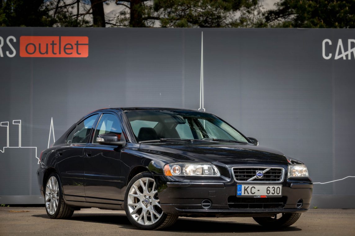 VOLVO S60