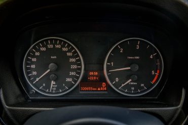 BMW 325