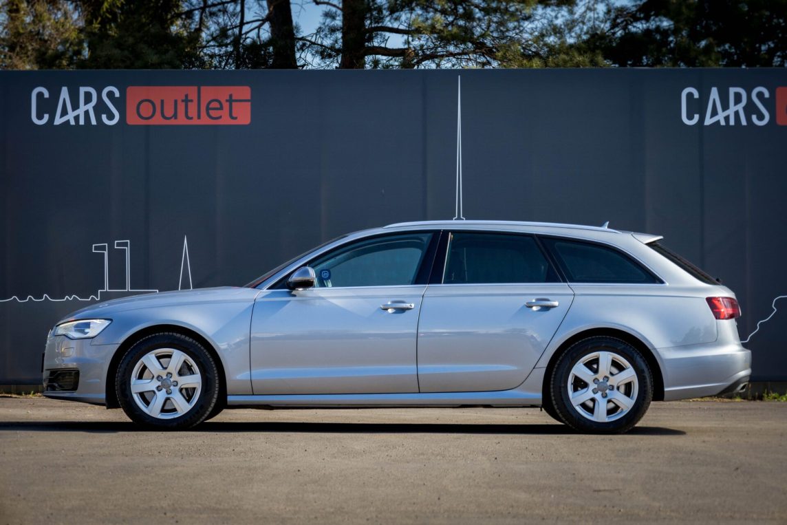 AUDI A6 AVANT