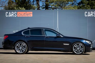 BMW 730