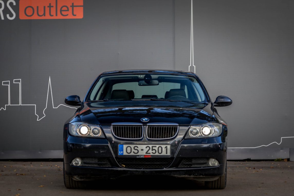 BMW 320