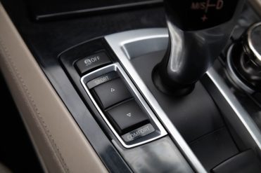 BMW 740