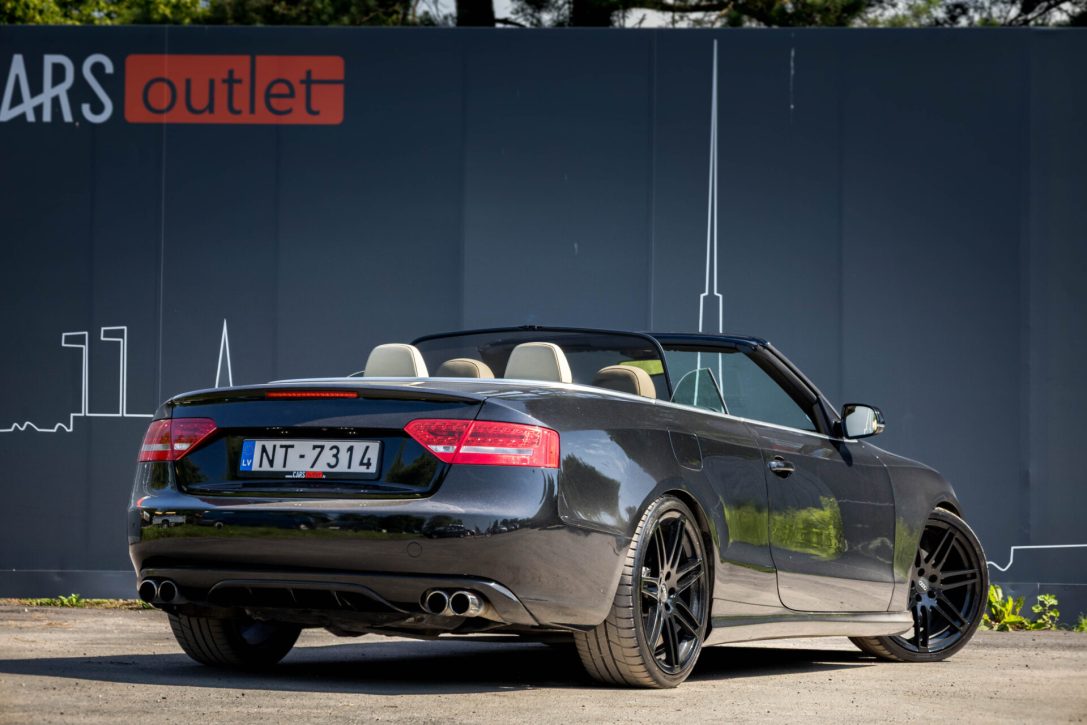 AUDI A5 CABRIOLET