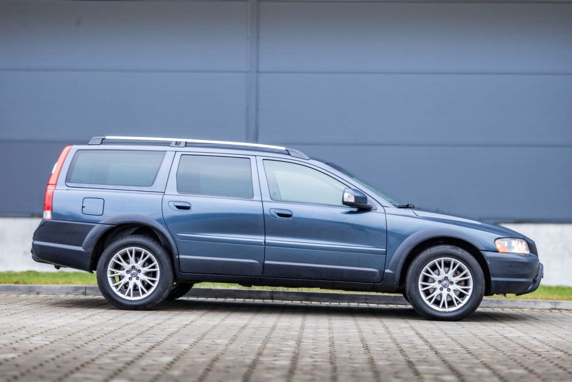 VOLVO XC70