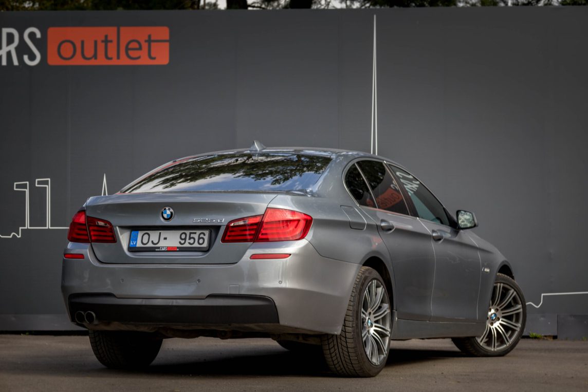 BMW 525