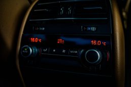 BMW 730