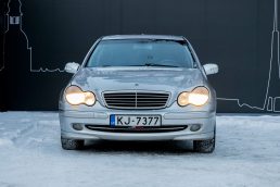 MERCEDES BENZ C 180