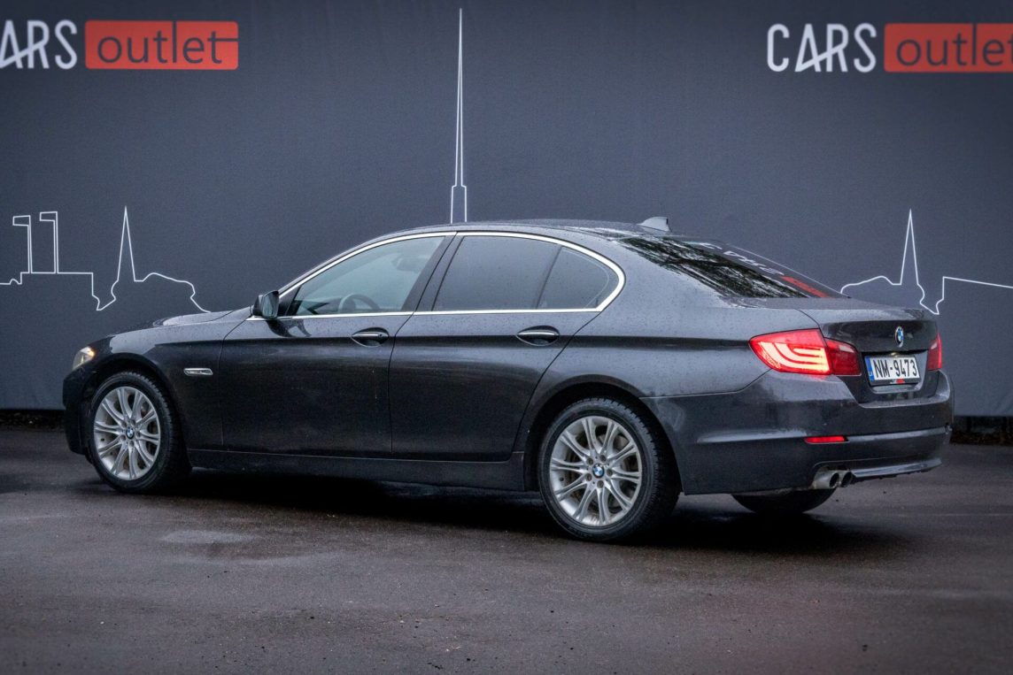 BMW 525
