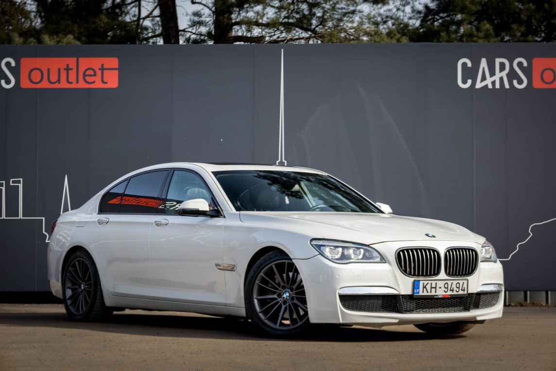 BMW 740