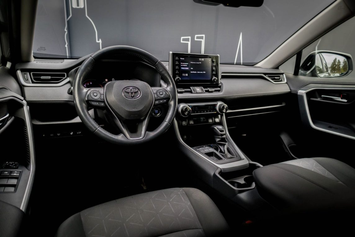 TOYOTA RAV4