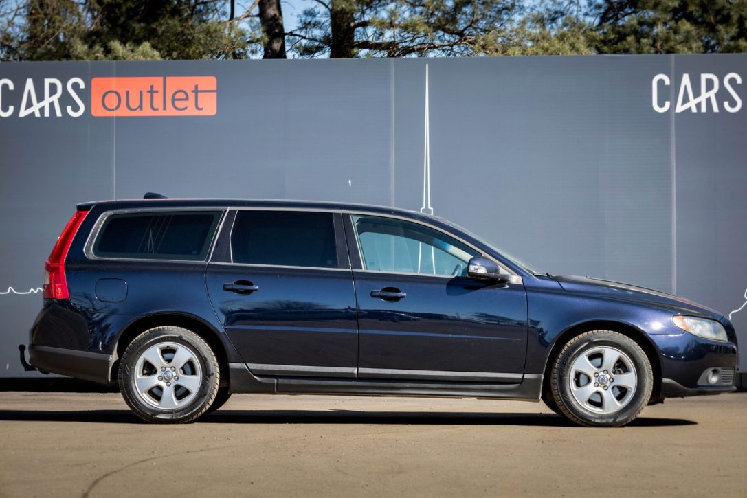 VOLVO V70