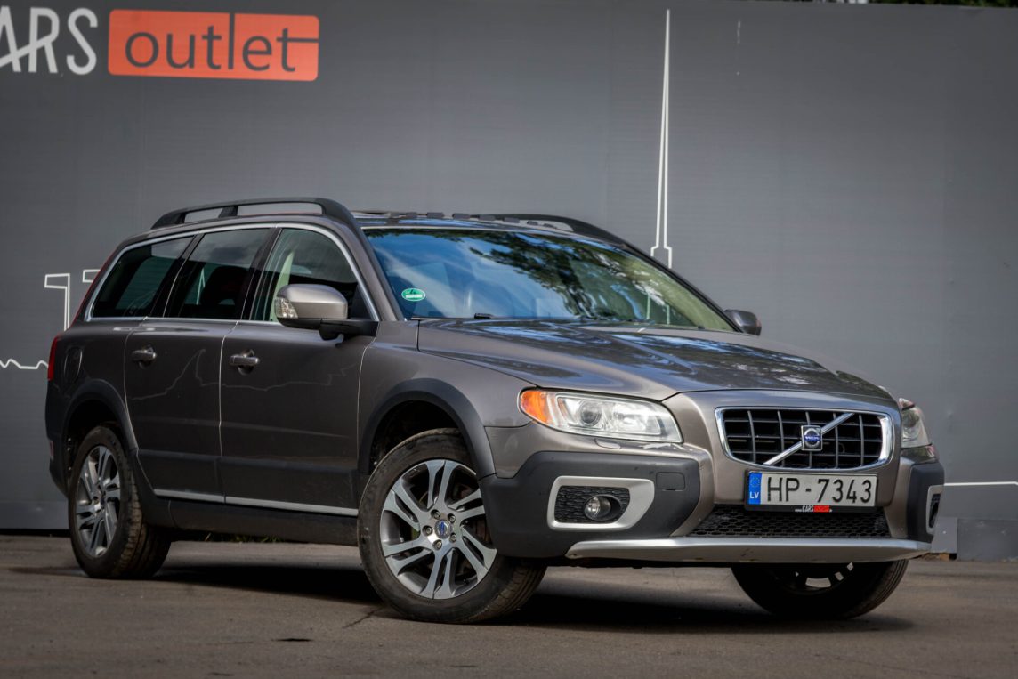 VOLVO XC70