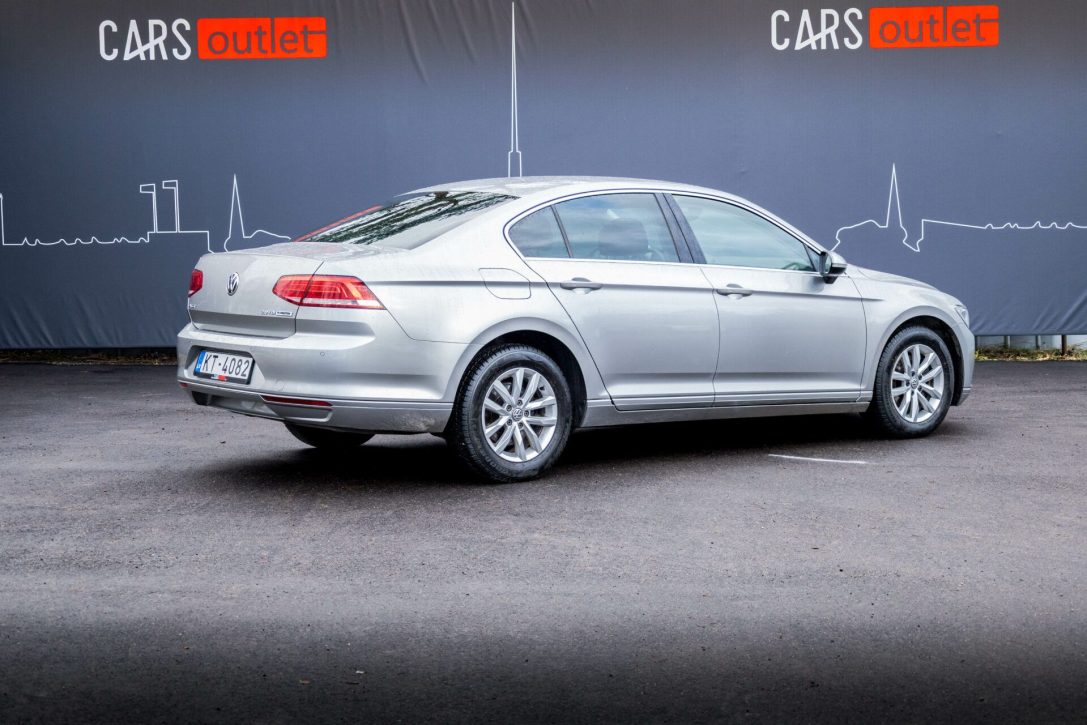 VW PASSAT
