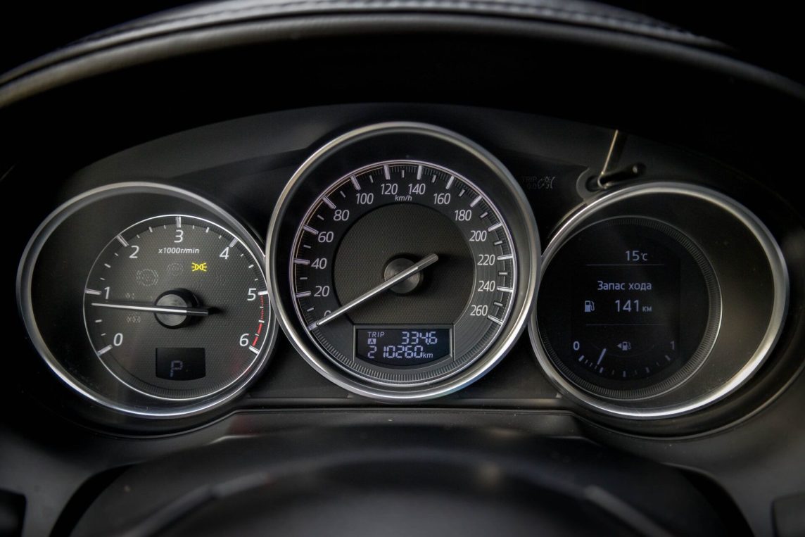 MAZDA 6