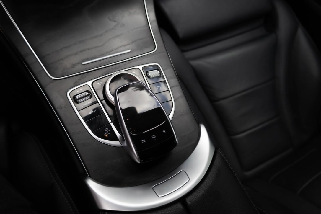 MERCEDES BENZ C350 E