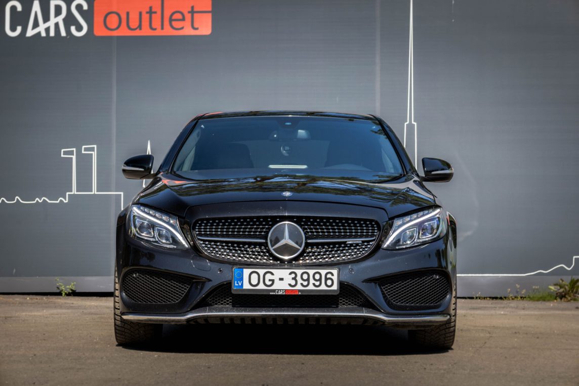 MERCEDES BENZ C220