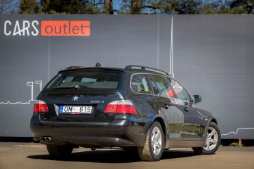 BMW 525