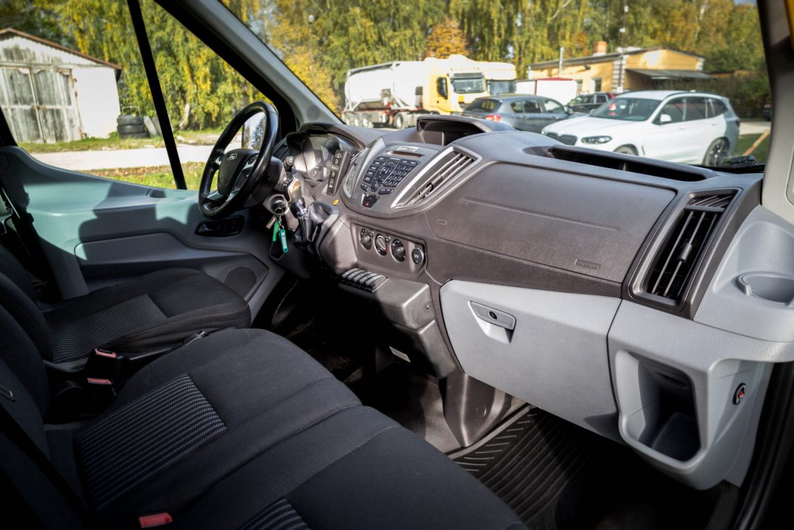 FORD TRANSIT
