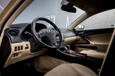 LEXUS IS 250