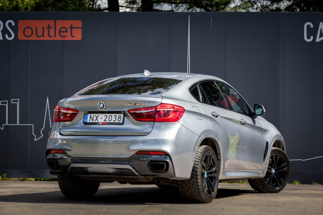 BMW X6 M50D